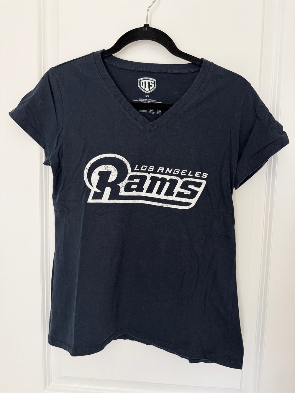 Los Angeles Rams Women's Navy V-Neck Long Sleeve Tee
